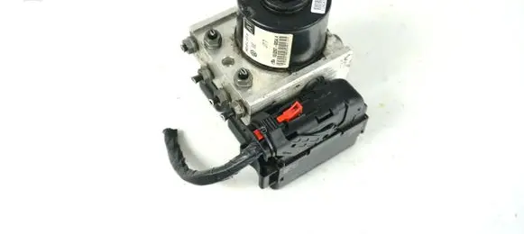 Skoda Octavia Mk2 (1Z) ABS Pump 1K0614117H 1K0907379P
