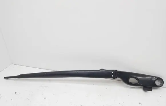 BMW 7 E65 E66 Front wiper blade arm 7144075