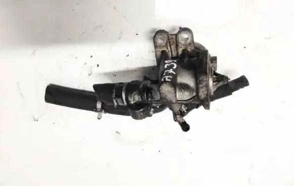 Mazda Xedos 9 Thermostat housing 