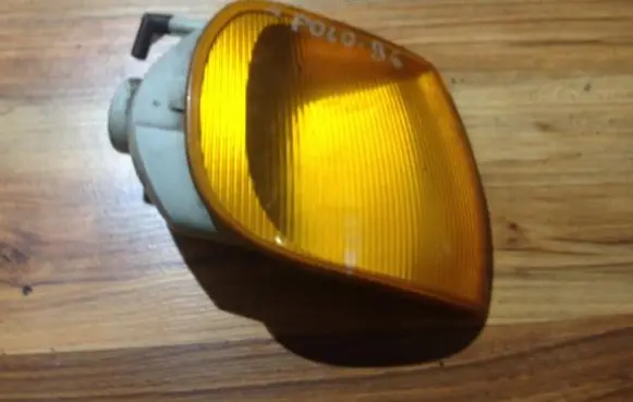 Volkswagen Polo III 6N 6N2 6NF Front indicator light 962832 962.832