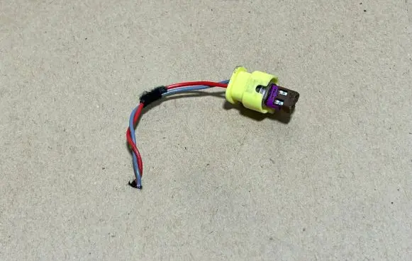 Volkswagen Golf VII Airbag deployment crash/impact sensor 5K0973323 14498