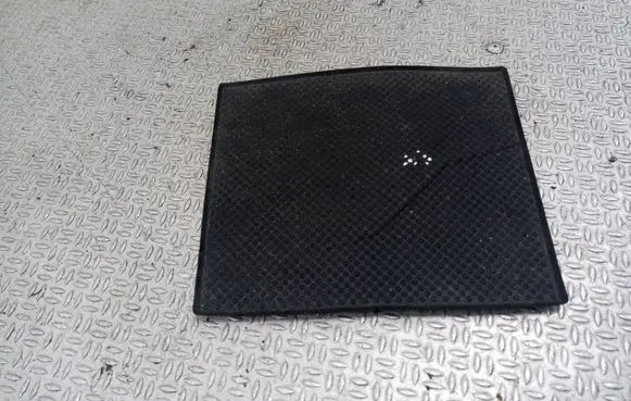 Volkswagen Touareg I Glove box pad 7L6864477