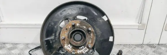 Opel Ampera Front wheel hub spindle knuckle 13324459