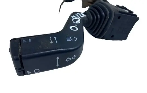 Opel Zafira A Indicator stalk 90560990 90560991 12263700