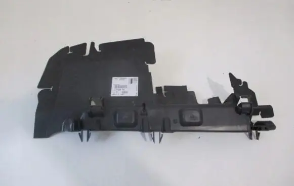 Citroen C5 Radiator trim 7104T8