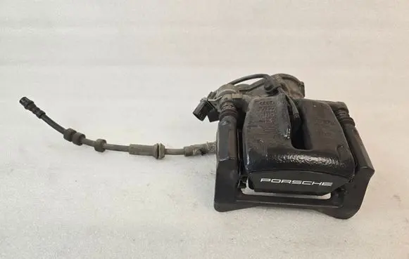 Porsche Macan (95B) Rear brake caliper 95B615406