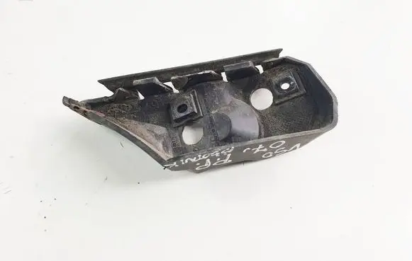 Volvo V50 Front bumper mounting bracket 30655875
