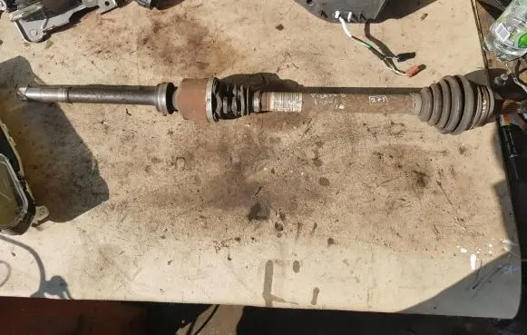 Citroen C4 II Picasso Front driveshaft 9677916180