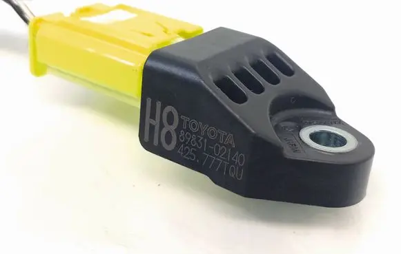Toyota Auris E180 Airbag deployment crash/impact sensor 8983102140