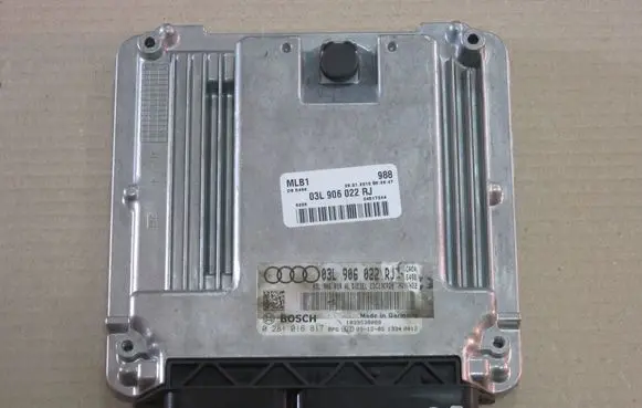 Audi A4 S4 B8 8K Engine control unit/module ECU 03L906022RJ 0281016817