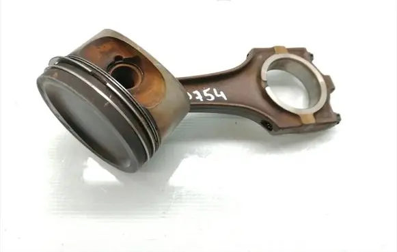 BMW 7 E38 Piston with connecting rod 1715411