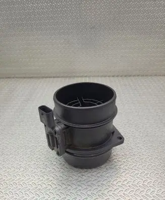 Mercedes-Benz Vito Viano W447 Mass air flow meter A6519050500