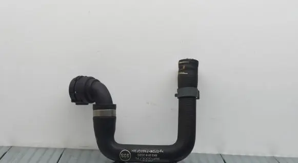 Audi Q5 SQ5 Engine coolant pipe/hose 8K0819332G