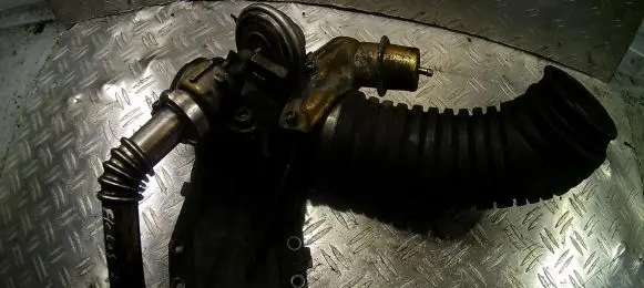 Mercedes-Benz E W210 Throttle valve 6040980517