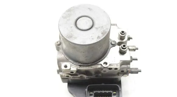 Mazda 6 ABS Pump 1338005670
