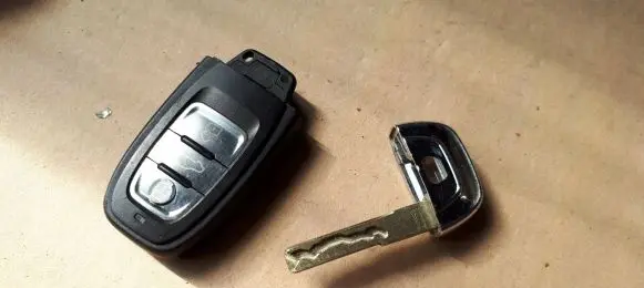 Ignition key/card