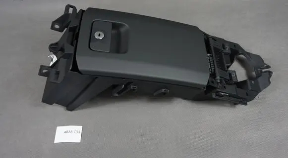 Audi TT TTS RS Mk3 8S Glove box