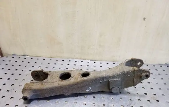 Volvo XC70 Rear upper control arm/wishbone