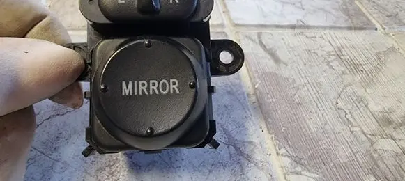 Honda FR-V Wing mirror switch NH167L0836T SJDE010M1