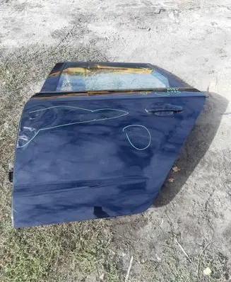 Audi A3 S3 8V Rear door