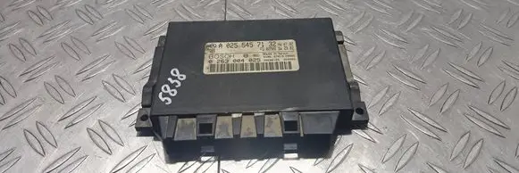 Mercedes-Benz E W211 Parking PDC control unit/module A0255457132 0263004025 39E00185