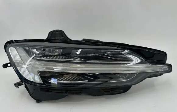 Volvo V60 Headlight/headlamp 32365342 32347005