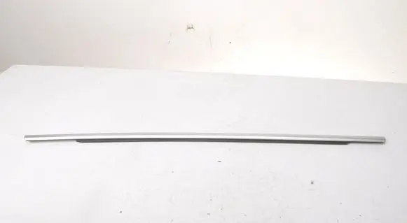 Volvo V40 Rear door windshield rail 31278605