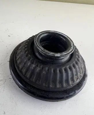 Opel Astra H Coil spring mount 