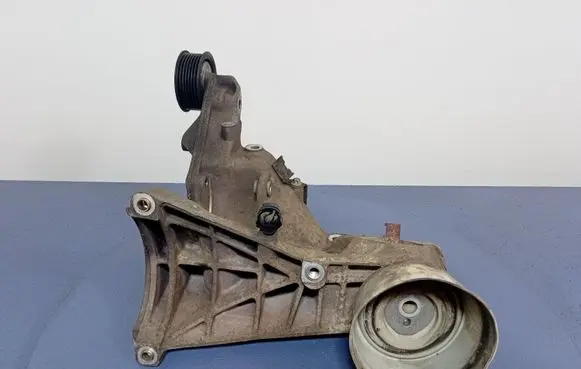 Porsche Cayenne (9PA) Engine mount vacuum valve 9481022135R