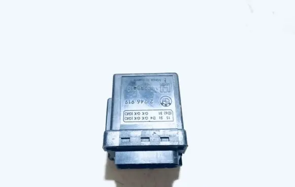BMW 5 E39 Glow plug pre-heat relay 2246919 72rb510