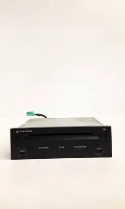 Volkswagen PASSAT B5.5 CD/DVD changer VWZ5Z8Y2237745 FA011730