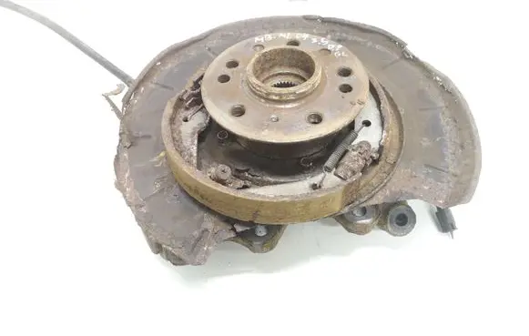 Mercedes-Benz ML W164 Rear wheel hub