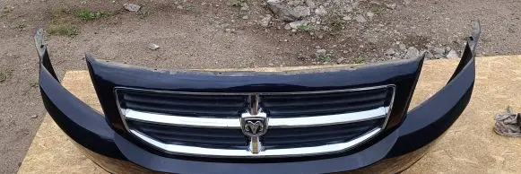 Dodge Caliber Front bumper 05303762ad