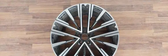 Maserati Grecale R21 alloy rim 670171186 3720168