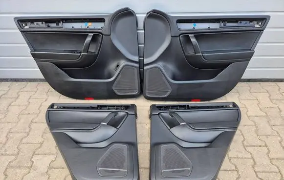 Volkswagen Touareg II Door card panel trim set 7P1867011 7P1867012 7P6867211