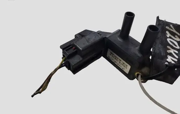Ford Mondeo MK IV Exhaust gas pressure sensor AV615L200 CZQ7A16B24A