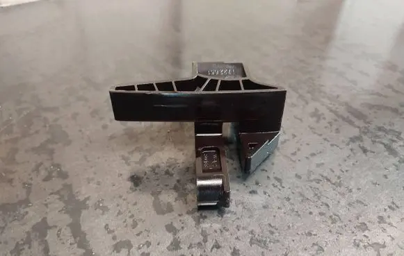 BMW 3 E46 Slide rail for timing chain 1722651