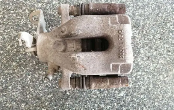 Citroen Xsara Picasso Rear brake caliper