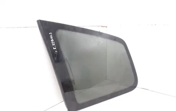 Ford Focus C-MAX Rear side window AS2