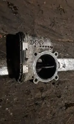 Volvo S60 Throttle valve 8692720