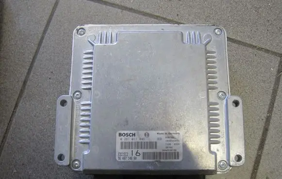 Peugeot 406 Engine control unit/module ECU 9648714880