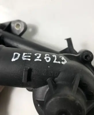 Volkswagen Golf VI Thermostat 03C121121D