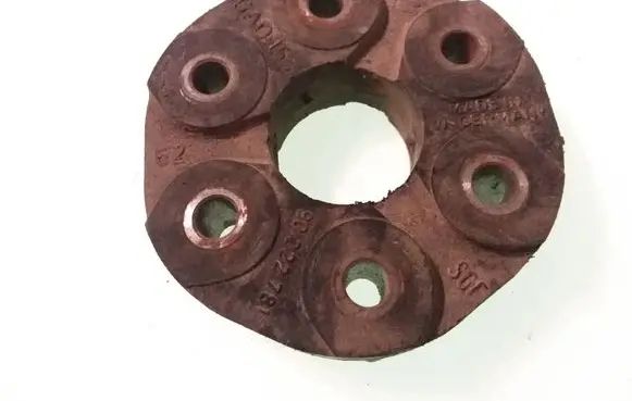 Opel Omega B1 Rear prop shaft donut coupling/joint 90222781