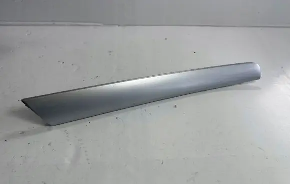 Volkswagen Sharan Front door trim bar 
