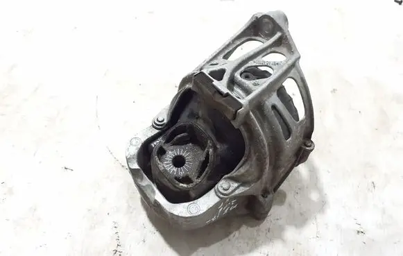 Audi A5 Engine mount bracket 4M0199371FC