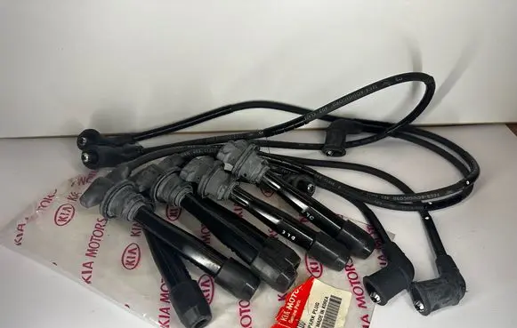 KIA Magentis Ignition plug leads 2750137A00