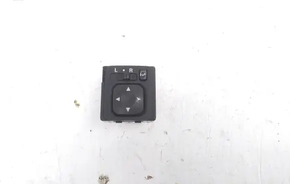 Mitsubishi Outlander Wing mirror switch 183569