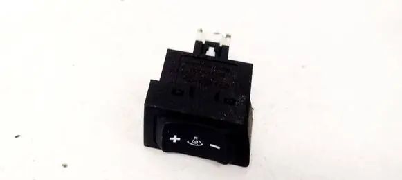 Hyundai ix35 Panel lighting control switch 937002S300