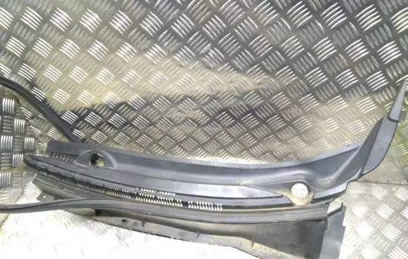 Citroen C4 Aircross Wiper trim 7405A435