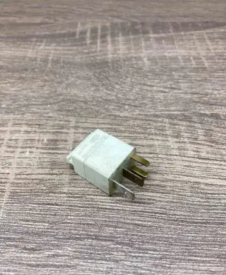 Ford Mondeo MK I Other relay 93BG13L028AA B47PG